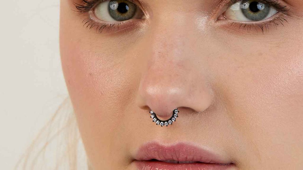 Septum Piercing Guide 2022 - Essential Beauty & Piercing